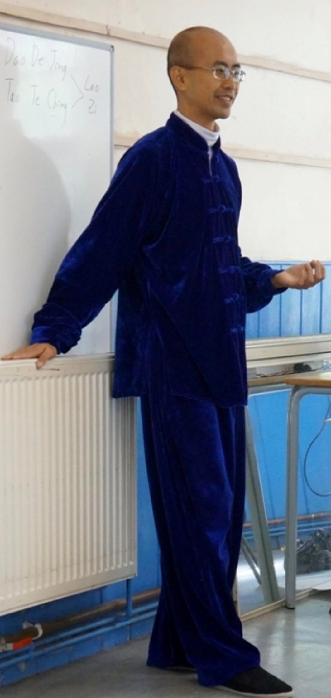 Sifu Wing Cheung — Qigong Shibashi